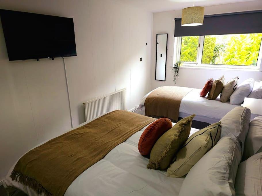 Homebird Property - Buckton House Leeds  Buitenkant foto